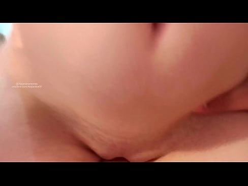 ❤️ 睡在姐姐的房间里，就这样被吵醒了 ️❌ Porno❌❤