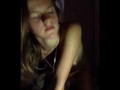 ❤️ 一个女孩自慰并射精 ️❌ Porno❌❤